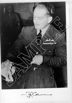 SP(BB)12 Group Captain Frank Carey CBE DFC** AFC DFM