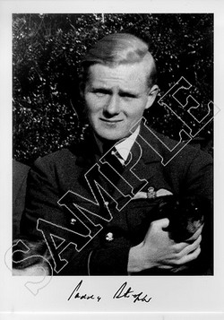 SP(BB)22 Wing Commander Paddy Barthropp DFC AFC