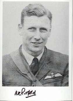SP(MF)04  Group Captain Herbert Pinfold