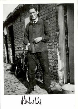 RAF Battle of Britain WINSKILL DFC signed evader photo