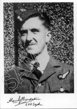 SP(SF)21 Flight Lieutenant Alan Burdekin AE JP
